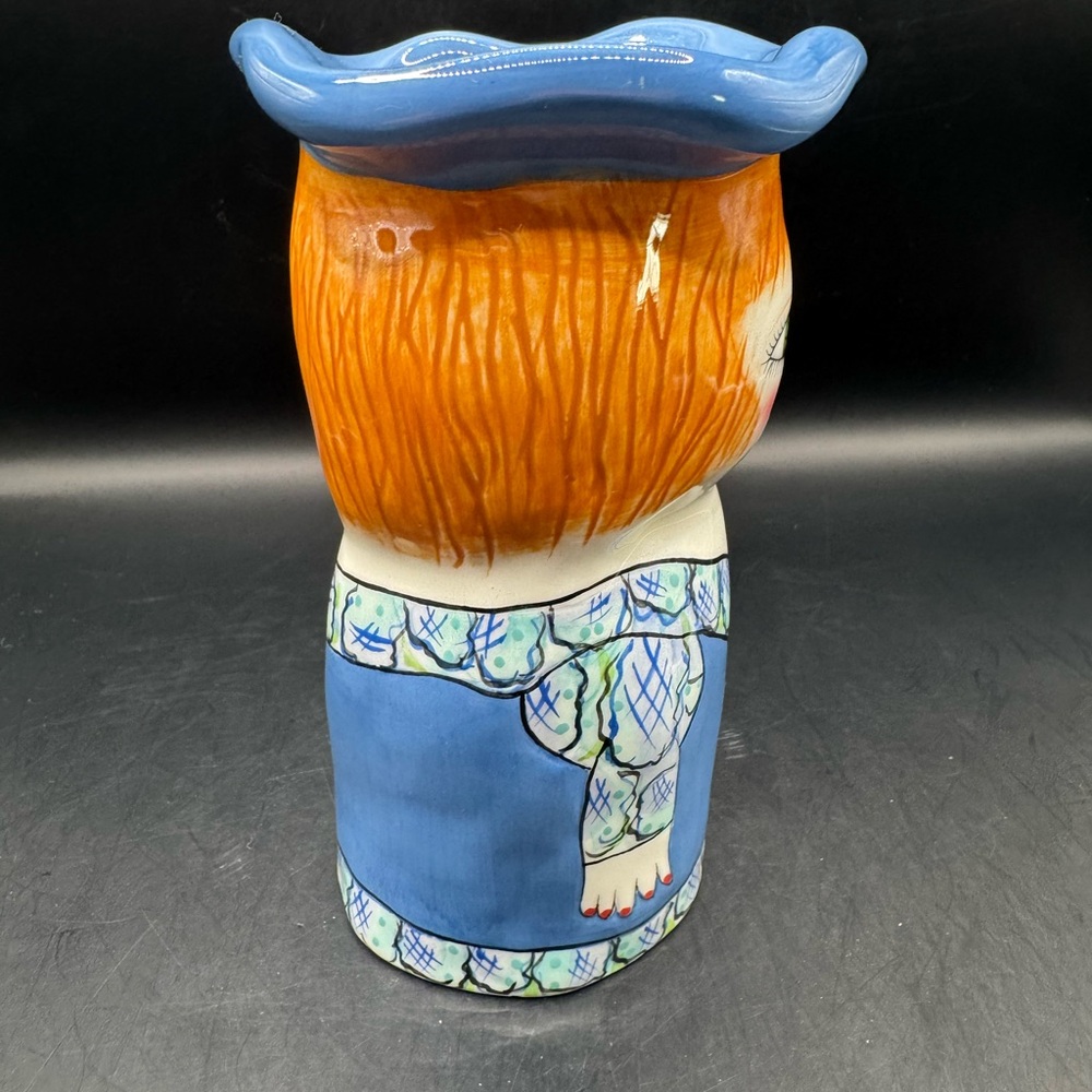 Susan Paley Vase by Ganz Bella Casa "Meg” Ceramic Lady Vase 5.5" Tall - Picture 4 of 10